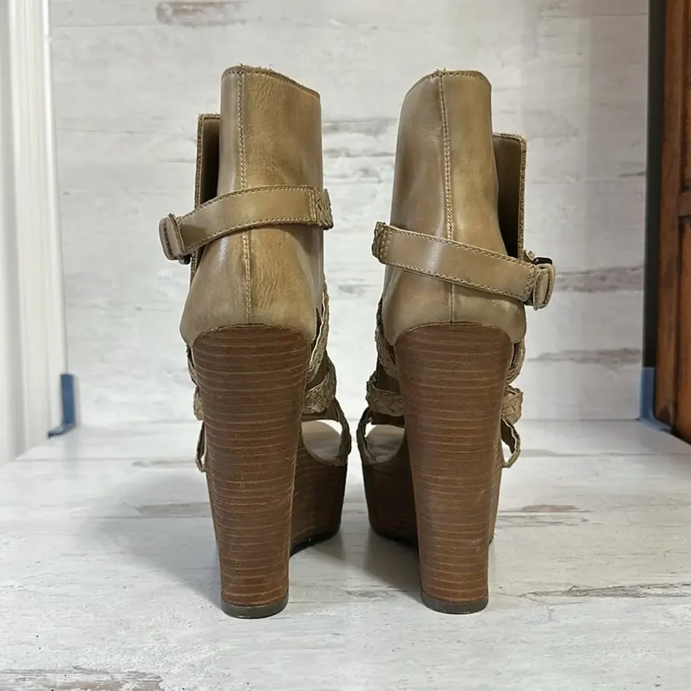 Mia Limited Edition Romanesque Wedge Sandal - Picture 4 of 8